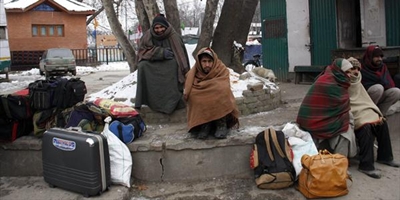 Kashmir stranded peole_l